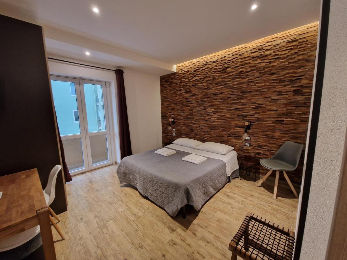 Arya Cagliari Hotel Eksteriør billede