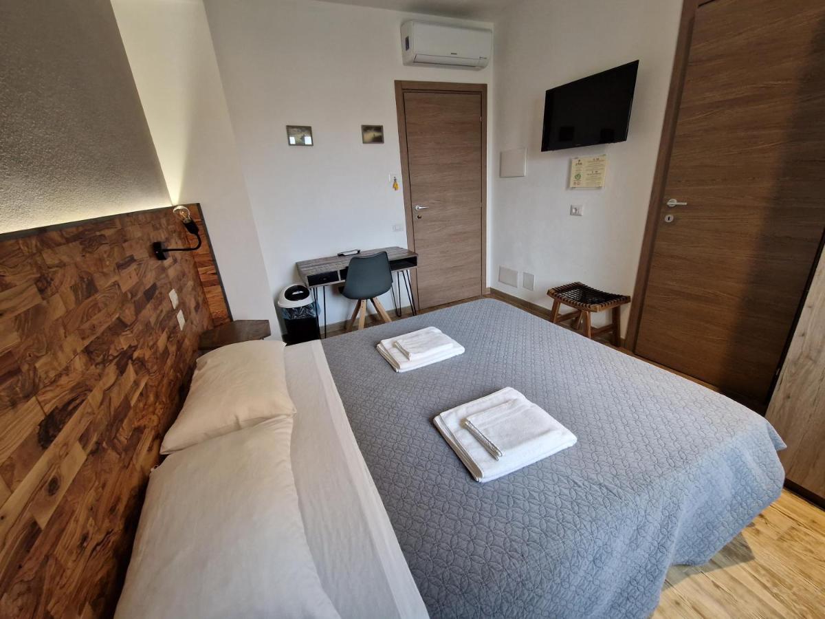 Arya Cagliari Hotel Eksteriør billede