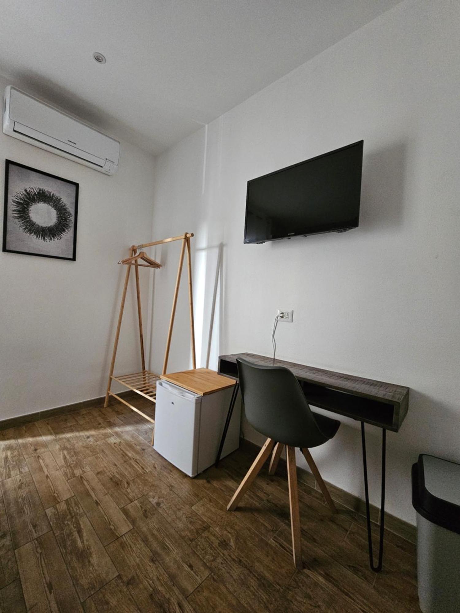 Arya Cagliari Hotel Eksteriør billede