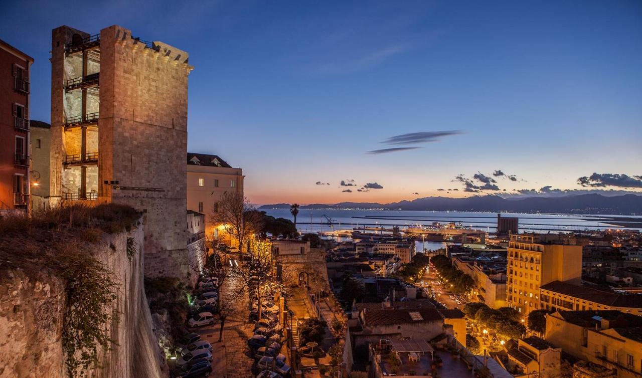 Arya Cagliari Hotel Eksteriør billede